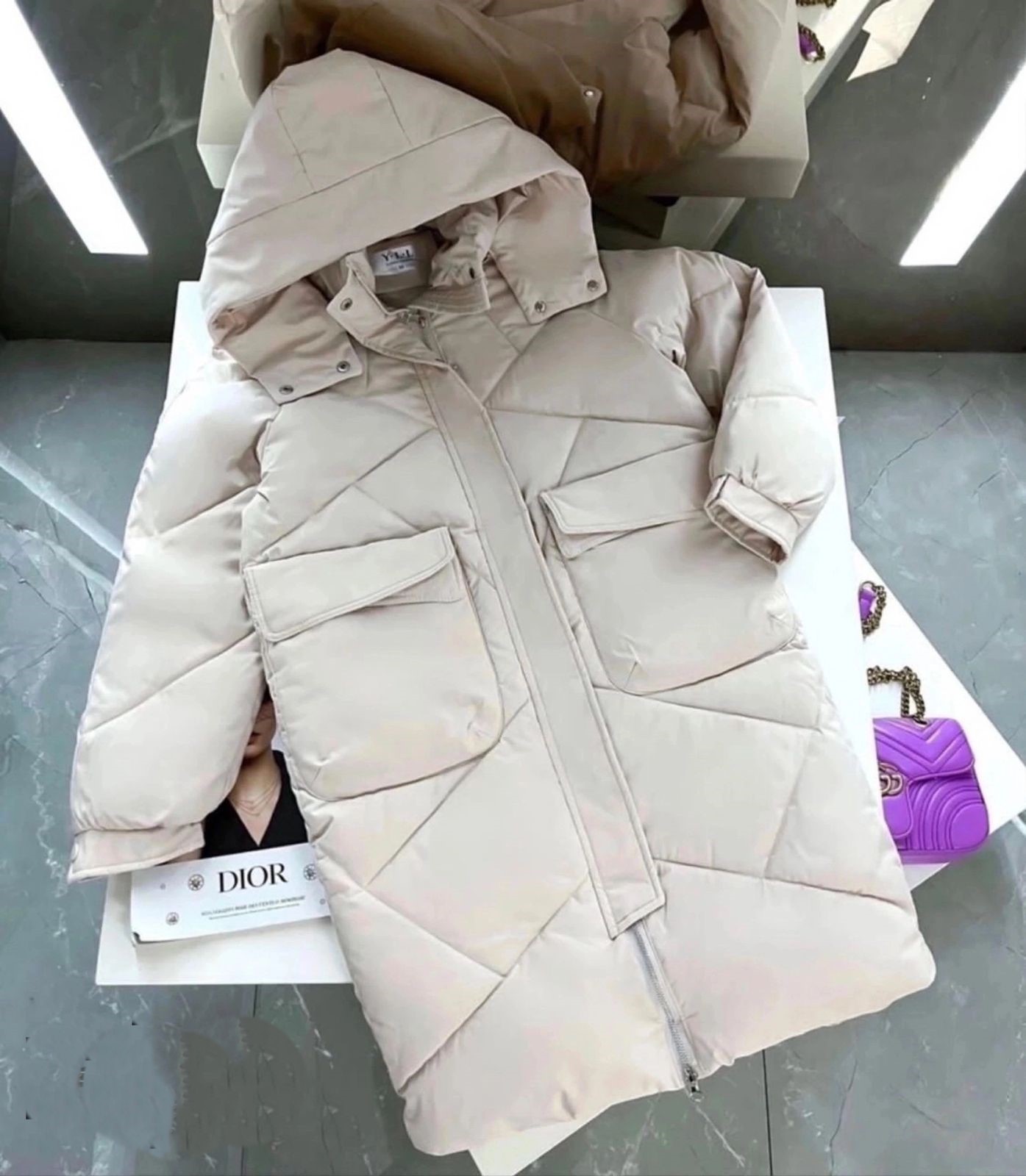 фото Зимние куртки и пуховики 1331620 интернет магазин Stok-m.ru