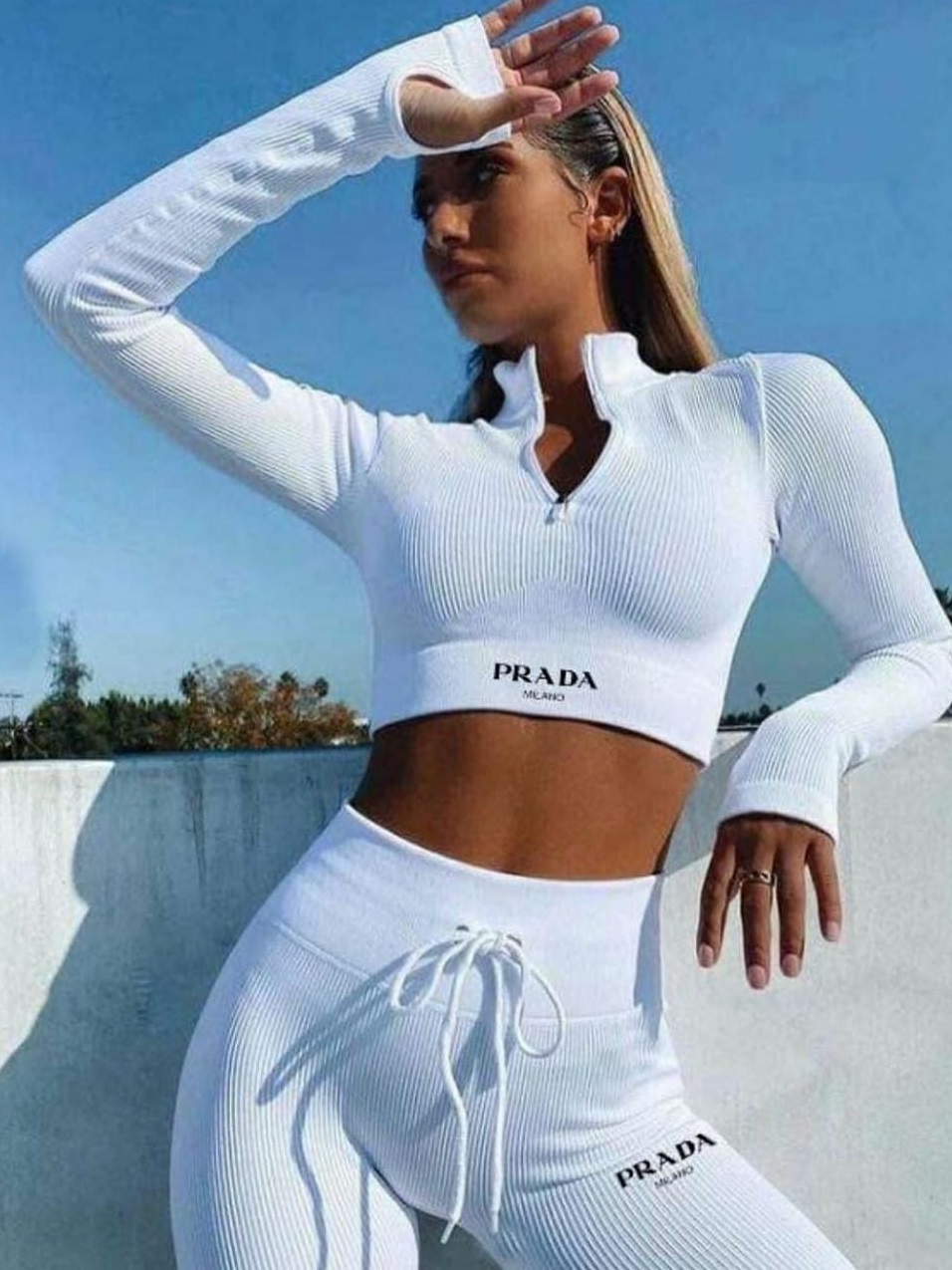 Костюм Prada